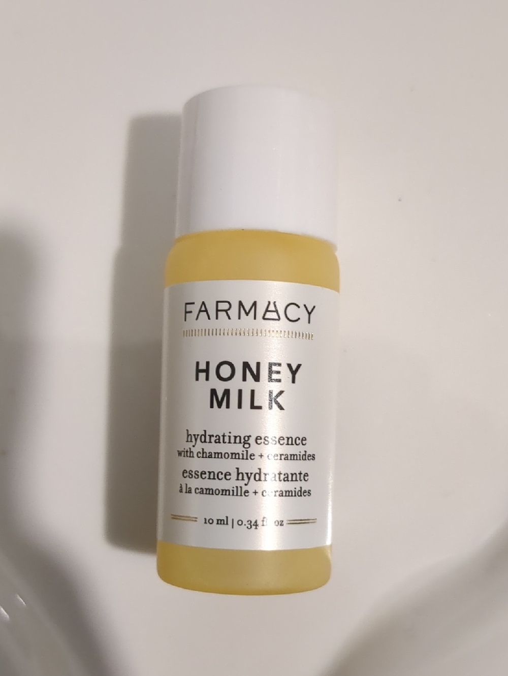 Hydrating Moisturizing Essence
